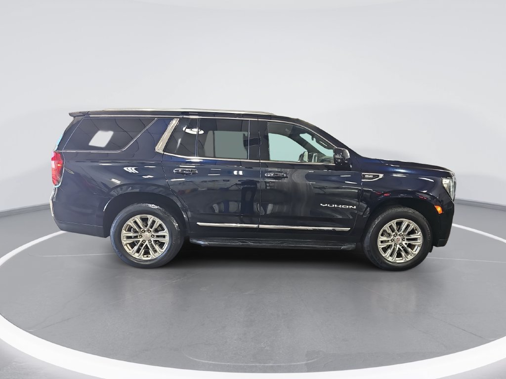 Used 2021 GMC Yukon SLT w/ SLT Premium Package AWD/4WD image 2