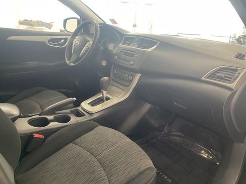 Used 2014 Nissan Sentra SV image 23