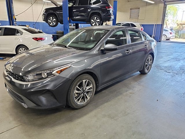 Used 2024 Kia Forte LXS FWD image 2