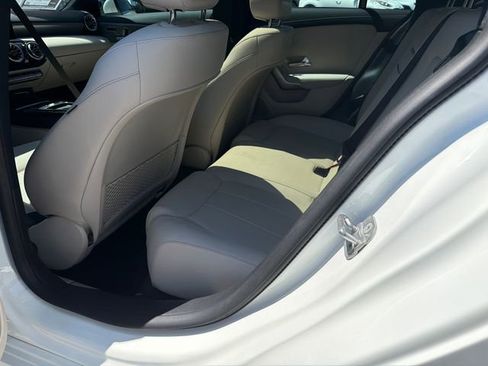 Used 2025 Mercedes-Benz CLA 250 image 20