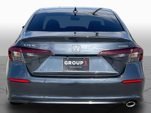Used 2025 Honda Civic Sport image 5