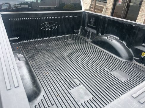 Used 2016 Ford F150 XLT w/ Equipment Group 302A Luxury AWD/4WD image 10