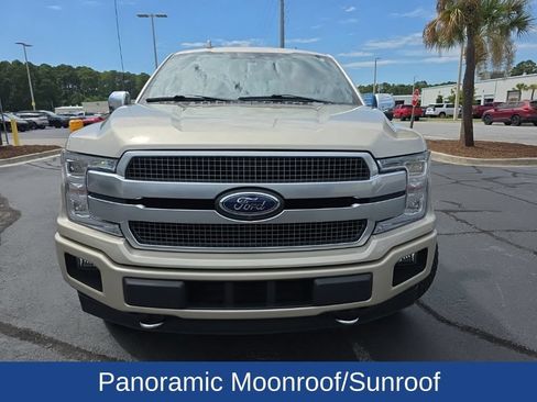 Used 2018 Ford F150 Platinum w/ Equipment Group 701A Luxury AWD/4WD image 3