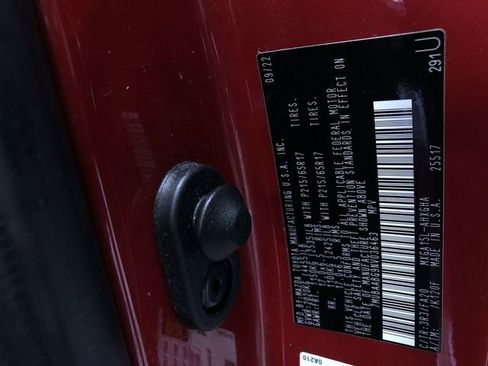 Certified 2022 Toyota Corolla Cross LE w/ Moonroof Package image 34