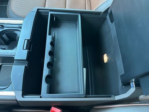 New 2025 Ford F250 King Ranch w/ Chrome Package image 82