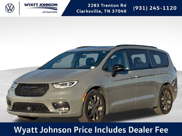 Used 2025 Chrysler Pacifica Limited FWD 360° Tour