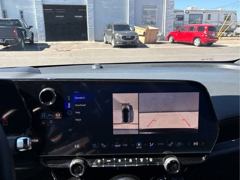 Used 2025 Chevrolet Blazer EV RS image 30