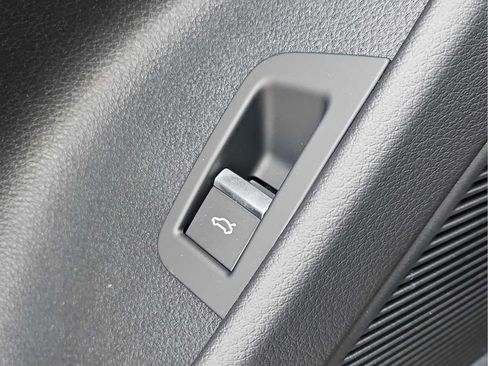 New 2026 Audi Q8 Premium Plus AWD/4WD image 22