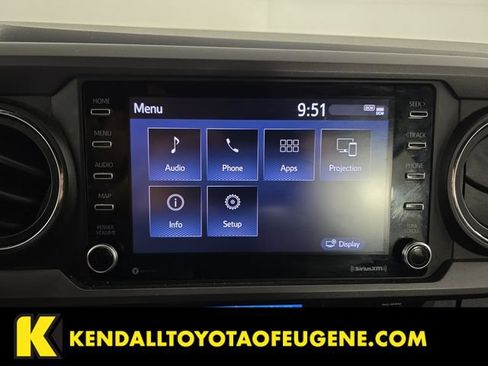 Used 2023 Toyota Tacoma TRD Sport w/ Advanced Technology Package AWD/4WD image 17