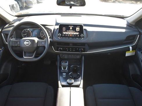 Certified 2025 Nissan Rogue S AWD/4WD image 22