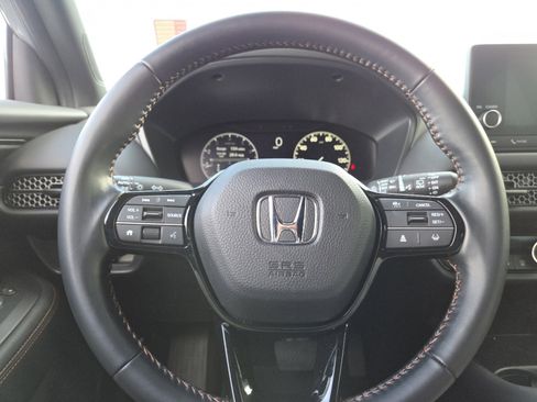 Certified 2025 Honda HR-V Sport image 25