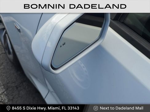 Used 2017 Chevrolet Camaro LT image 10