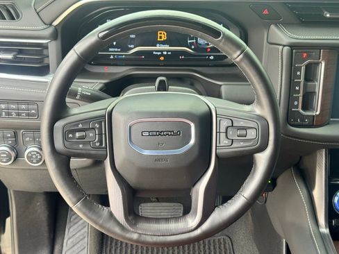 Used 2024 GMC Yukon Denali Ultimate image 23