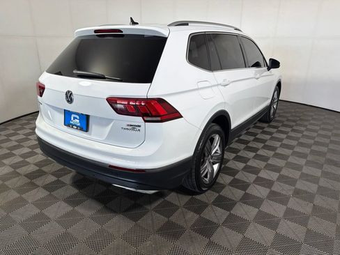 Used 2021 Volkswagen Tiguan SEL AWD/4WD image 7