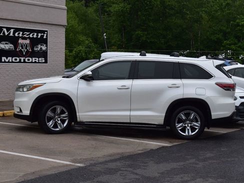 Used 2015 Toyota Highlander Limited FWD image 3
