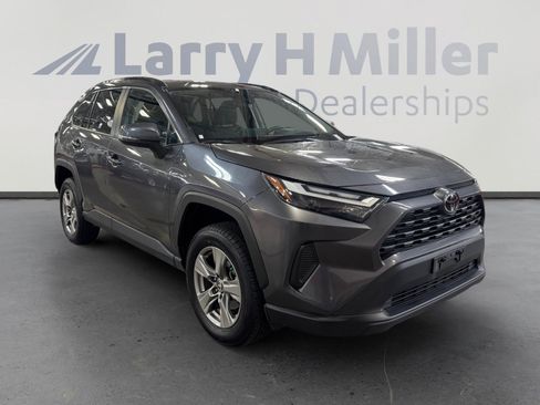 Certified 2024 Toyota RAV4 XLE AWD/4WD image 7