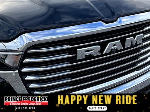 Used 2025 RAM 1500 Laramie image 24