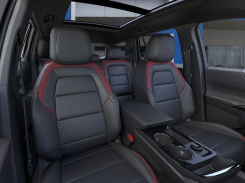New 2026 Chevrolet Equinox RS w/ Convenience Package III FWD image 16