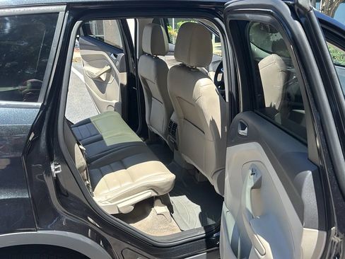 Used 2015 Ford Escape Titanium w/ Equipment Group 301A FWD image 20