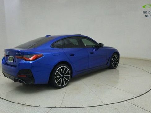 Used 2025 BMW i4 eDrive40 w/ M Sport Package RWD image 72