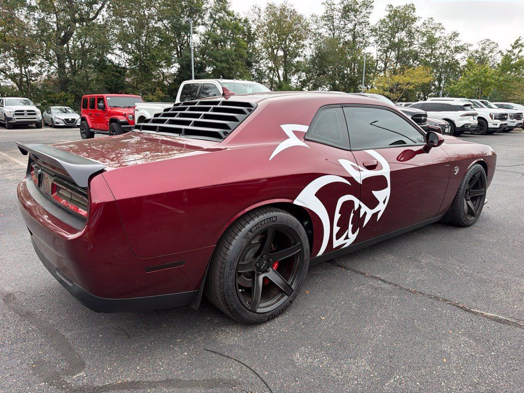 Used 2019 Dodge Challenger SRT Hellcat RWD image 3