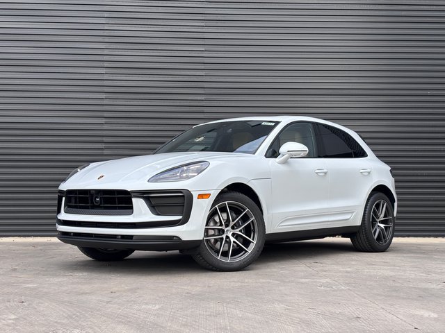 Certified 2026 Porsche Macan AWD/4WD image 1