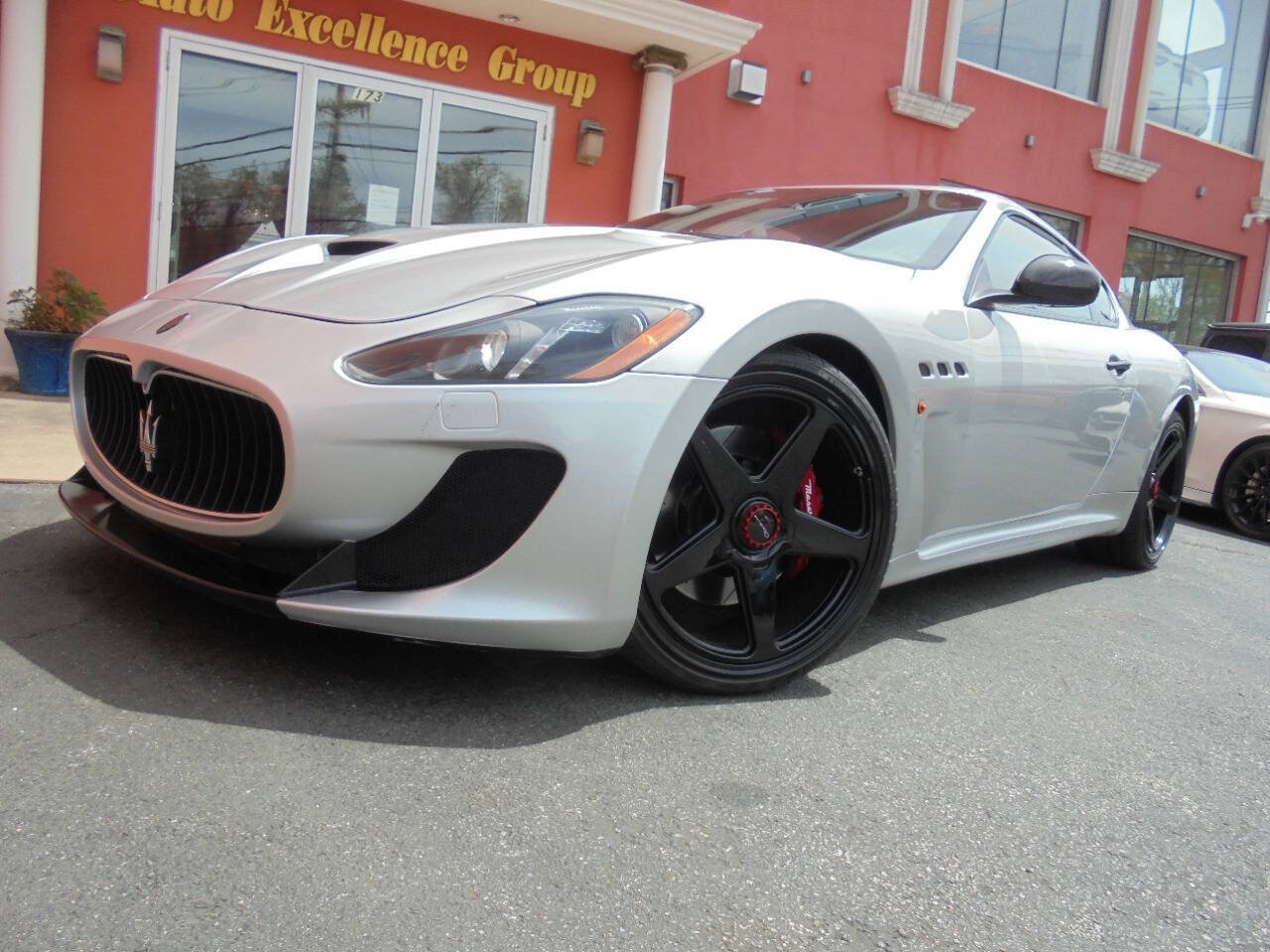Used 2014 Maserati GranTurismo Sport RWD image 2