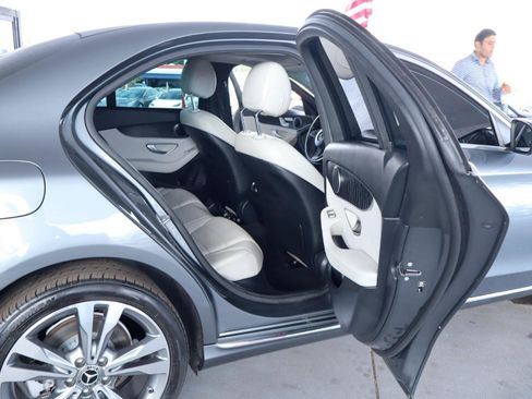 Used 2017 Mercedes-Benz C 300 4MATIC Sedan w/ Premium 1 Package image 35