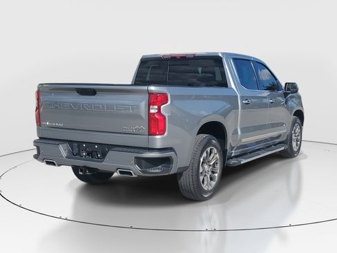 Used 2023 Chevrolet Silverado 1500 High Country image 3