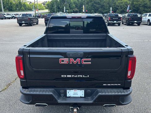 Used 2019 GMC Sierra 1500 Denali w/ Technology Package AWD/4WD image 5