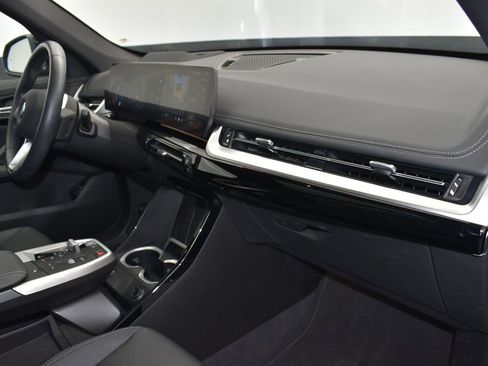 Used 2025 BMW X1 xDrive28i image 24