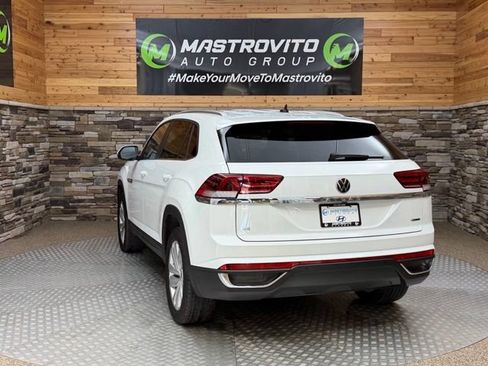 Used 2023 Volkswagen Atlas Cross Sport SE AWD/4WD image 9