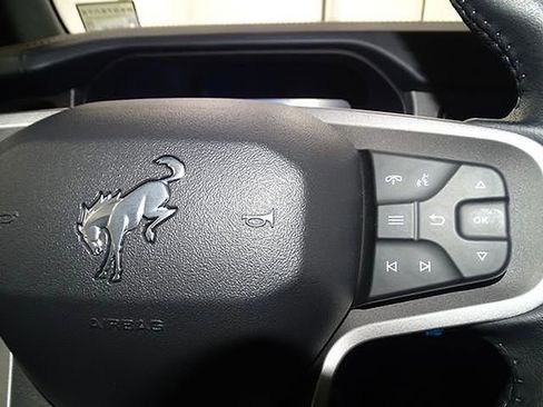 Used 2024 Ford Bronco Badlands image 23