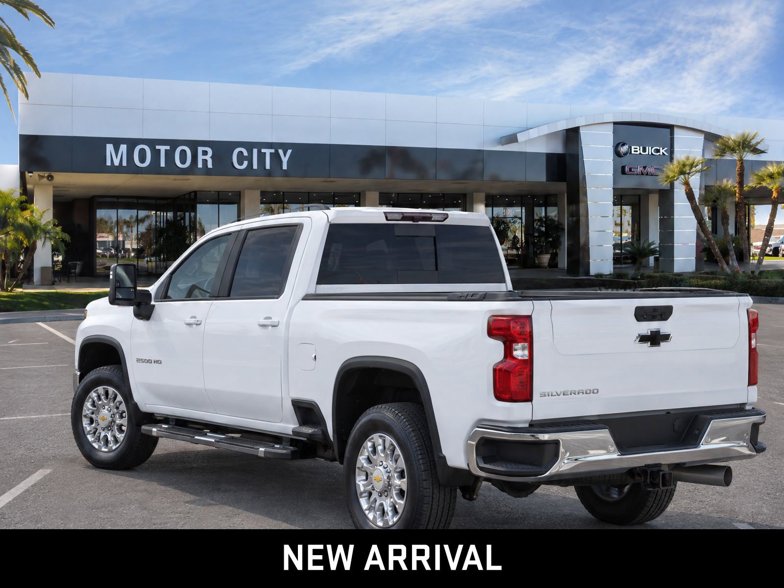 Certified 2024 Chevrolet Silverado 2500 LT AWD/4WD image 3