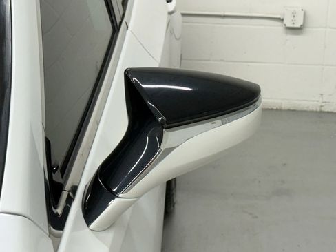 Used 2019 Lexus ES 350 F Sport image 10