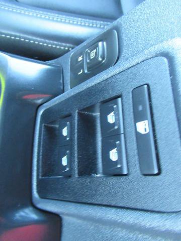 Certified 2025 Ford Bronco Outer Banks w/ Black Appearance Package AWD/4WD image 24