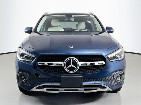 Used 2023 Mercedes-Benz GLA 250 4MATIC w/ Premium Package image 2