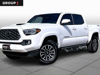 Used 2023 Toyota Tacoma TRD Sport w/ Technology Package video 1