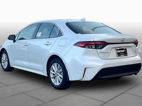 Used 2026 Toyota Corolla XLE FWD image 12