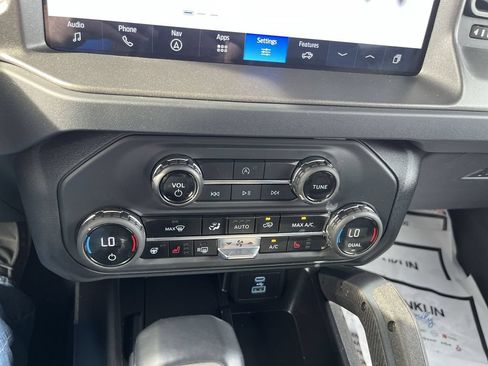 Used 2025 Ford Bronco Badlands AWD/4WD image 22