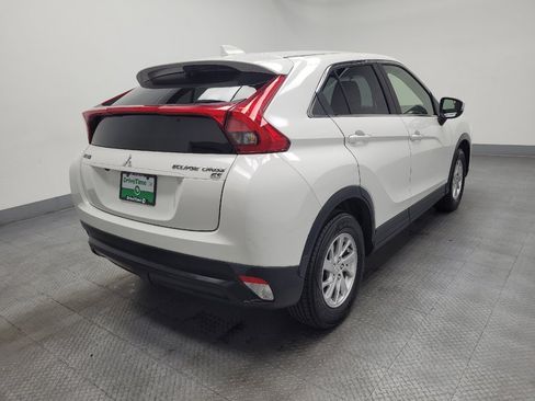 Used 2018 Mitsubishi Eclipse Cross ES image 9