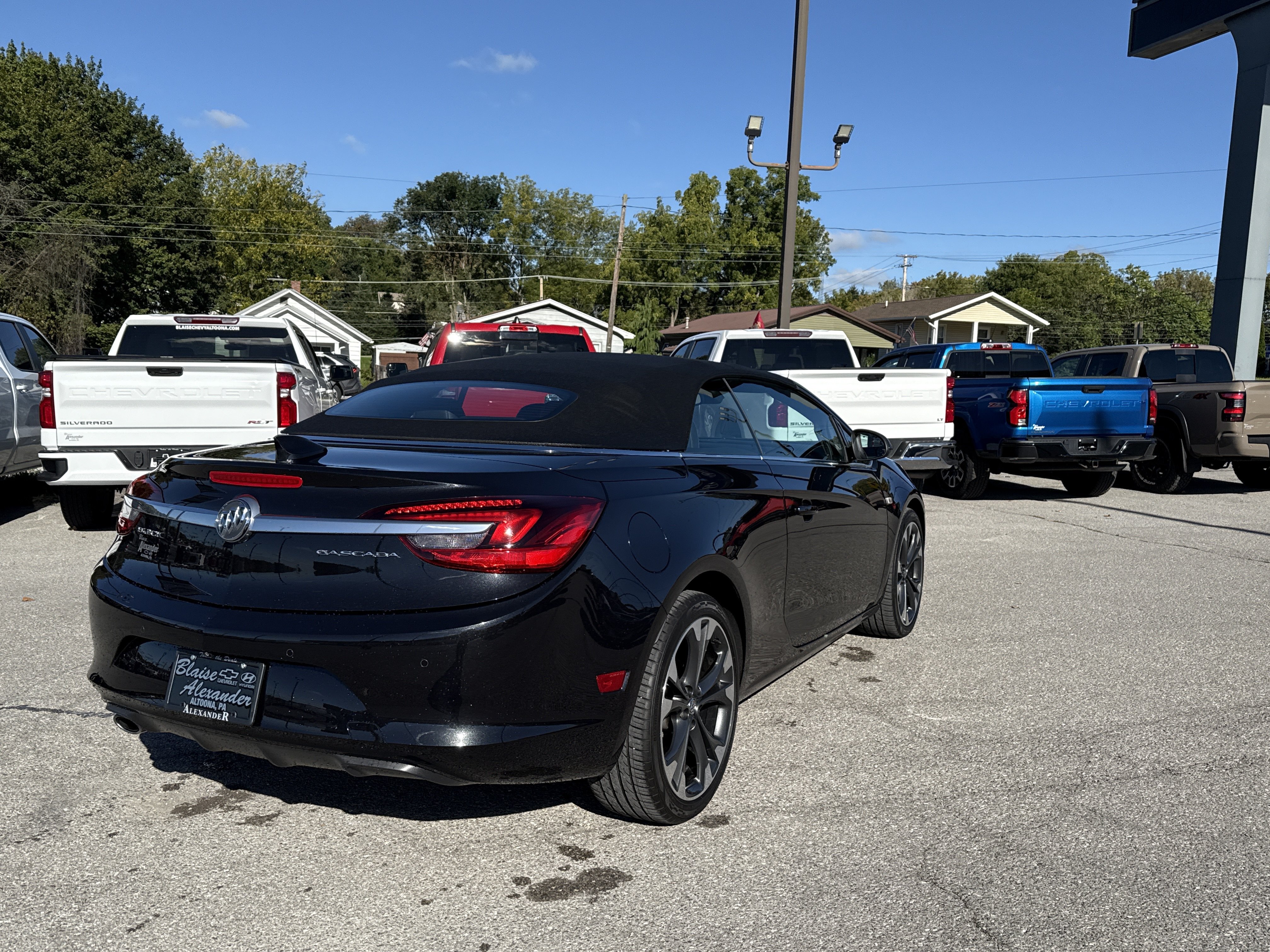 Used 2016 Buick Cascada Premium FWD image 3