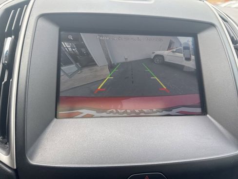 Used 2015 Ford Edge SEL w/ Equipment Group 201A image 21