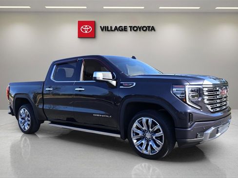 Used 2022 GMC Sierra 1500 Denali w/ Denali Reserve Package image 7