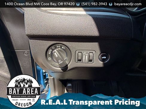 Used 2022 Chrysler 300 Touring L RWD image 19