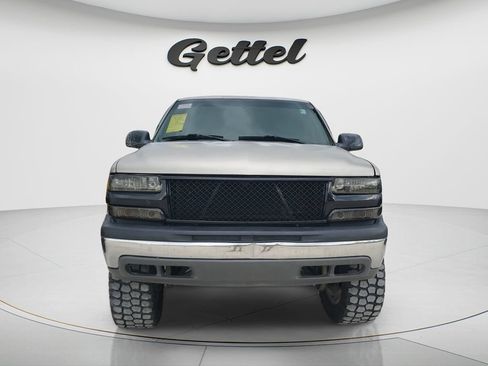 Used 2002 Chevrolet Tahoe LS RWD image 2