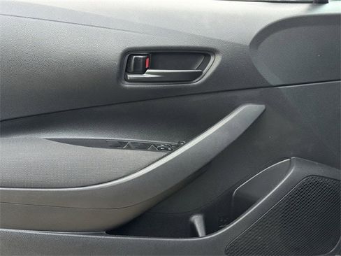 Used 2024 Toyota Corolla LE image 24