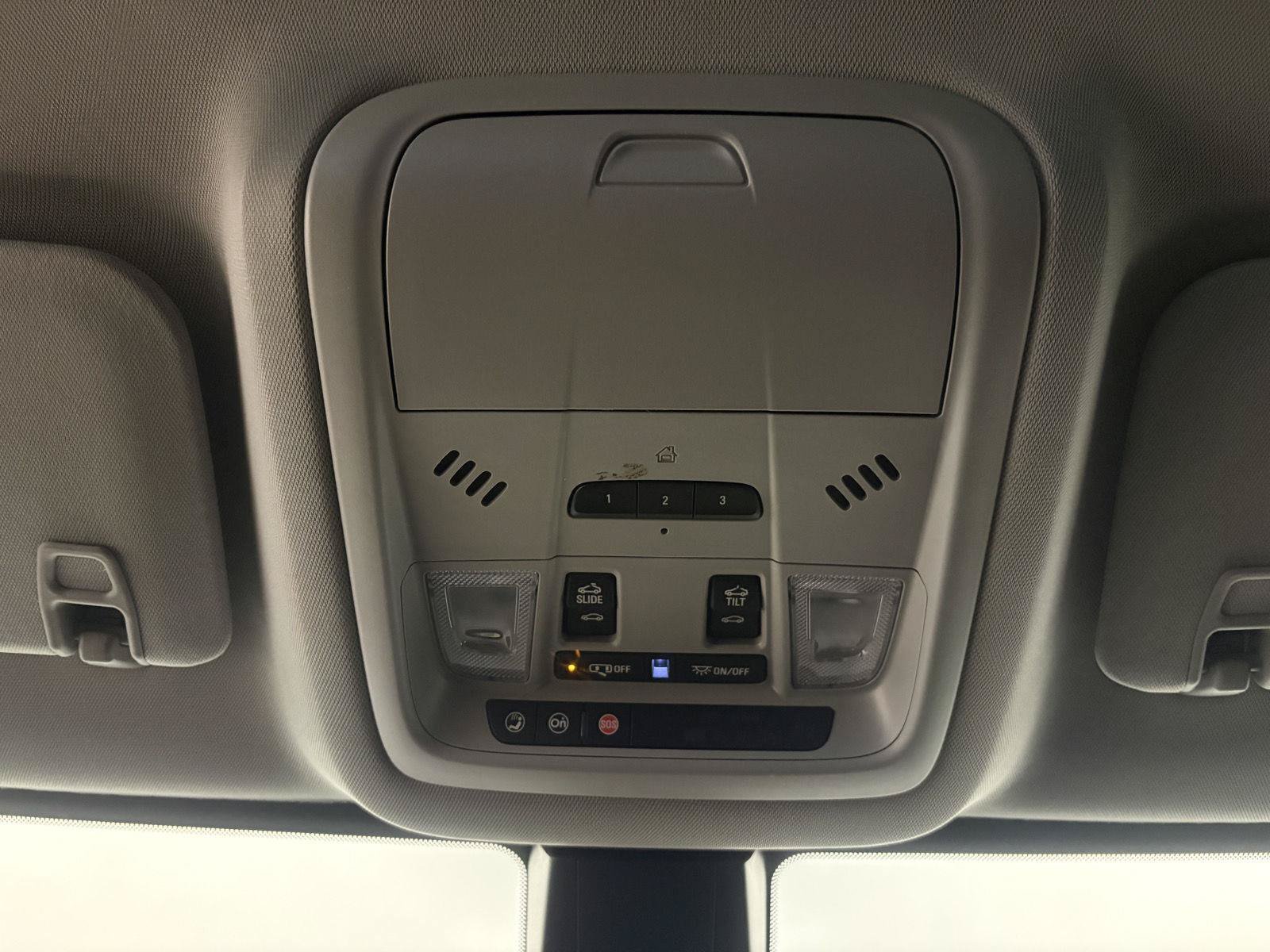 Used 2023 GMC Acadia AT4 w/ Technology Package AWD/4WD image 36