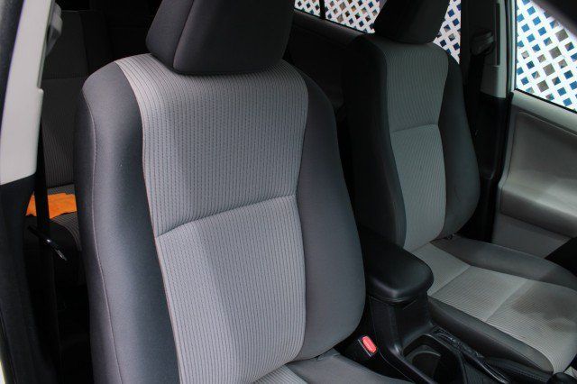 Used 2013 Toyota RAV4 LE FWD image 8