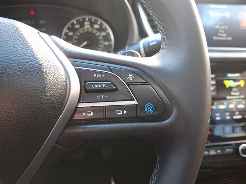 Certified 2023 INFINITI QX55 Luxe w/ Cargo Package image 23